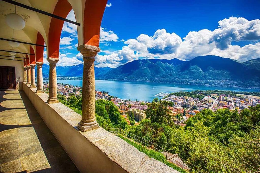 Luxury Tour Milan to Lake Maggiore - Lake View