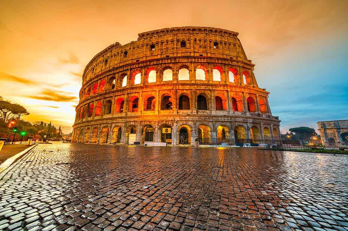 Day Tour Naples to Rome - Colosseum